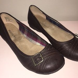Maurice’s sz 7 brown flats